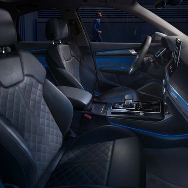 Foto del interior de un Audi SQ5 Sportback. 